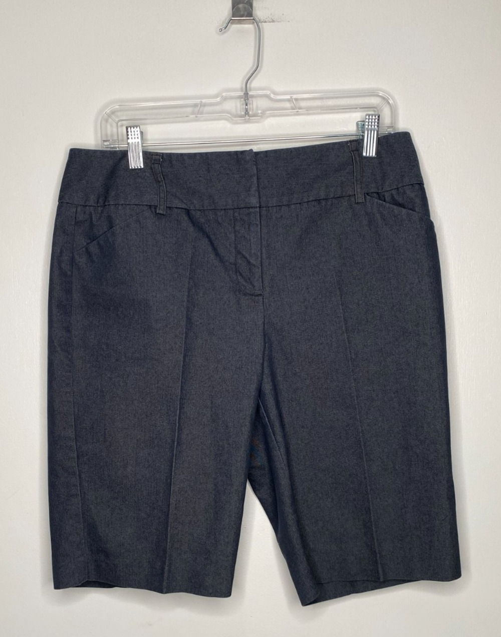Dana Buchman Signature Chambray Walking Shorts – Size 12, High Waist, Cotton Ble